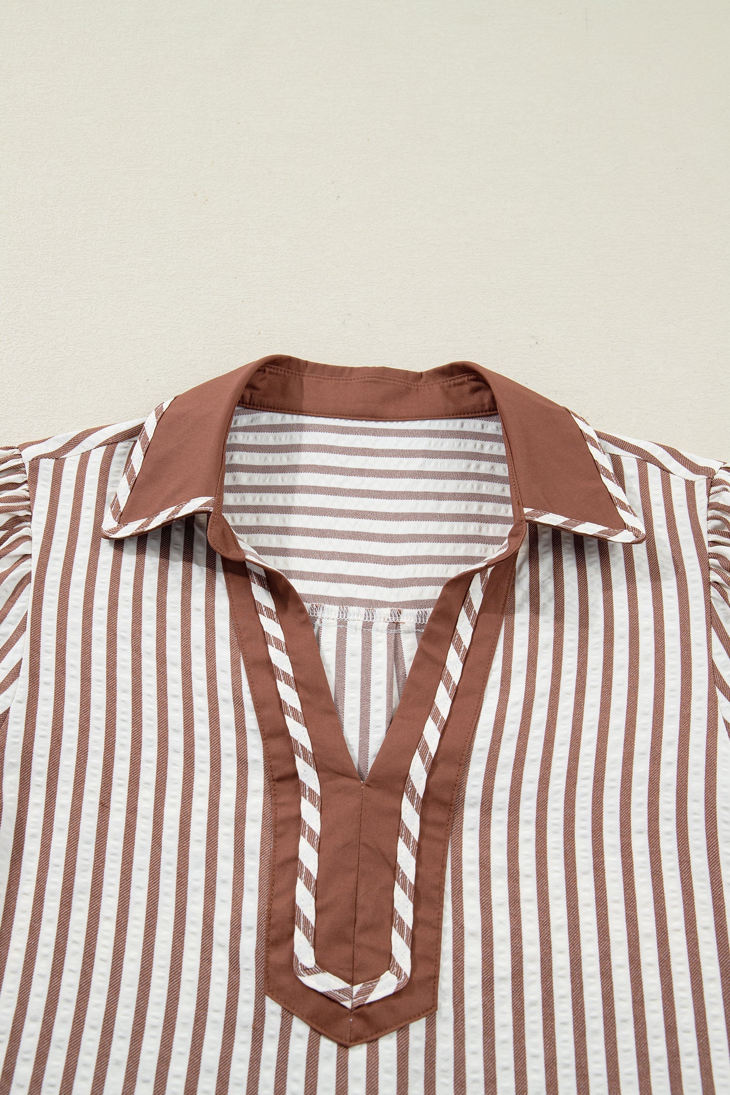 Stripe Collared V-Neck Bubble Sleeve Blouse