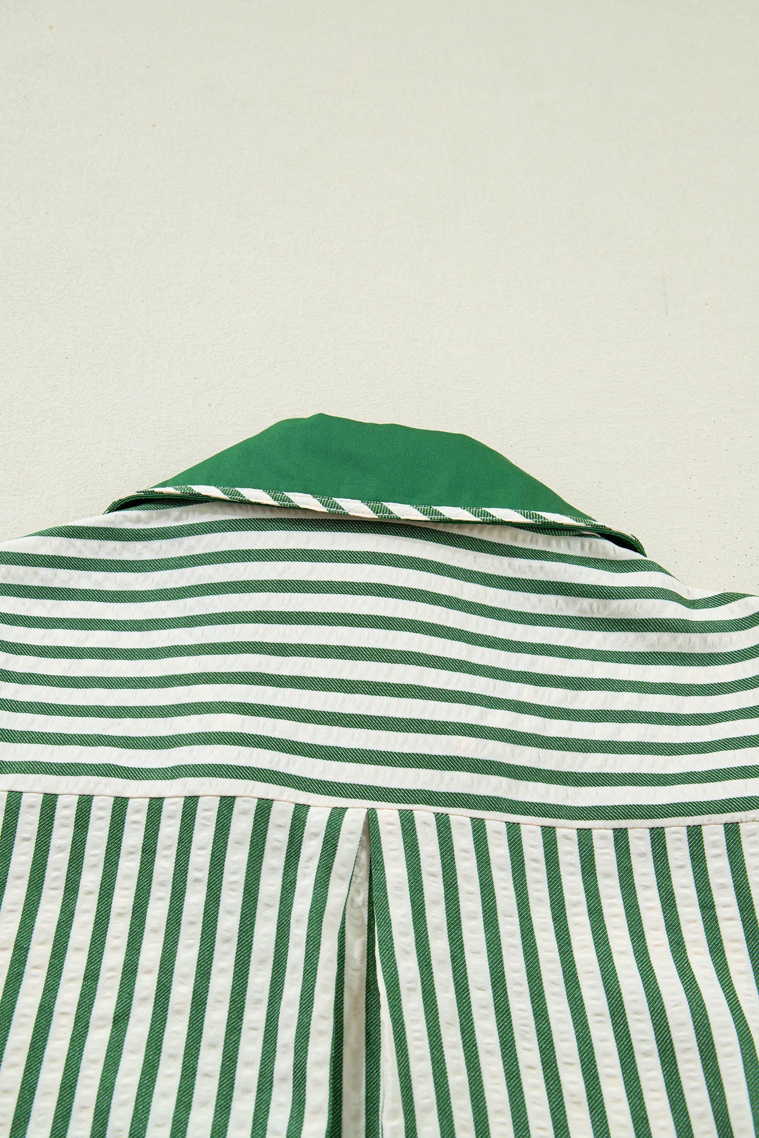 Stripe Collared V-Neck Bubble Sleeve Blouse