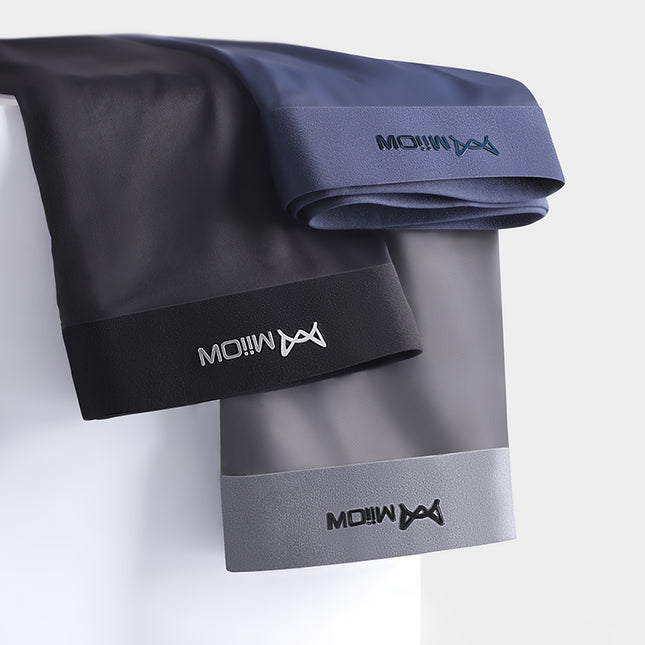 Seamless boxer shorts