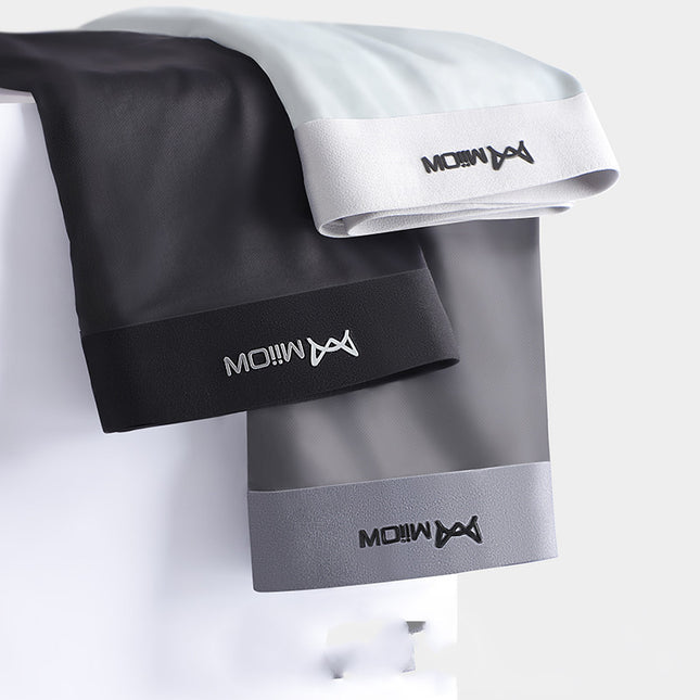 Seamless boxer shorts