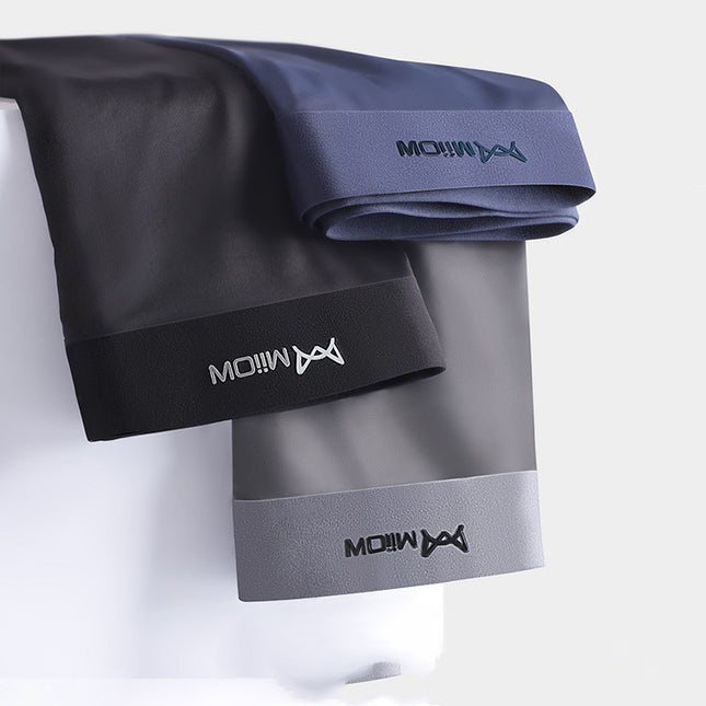 Seamless boxer shorts