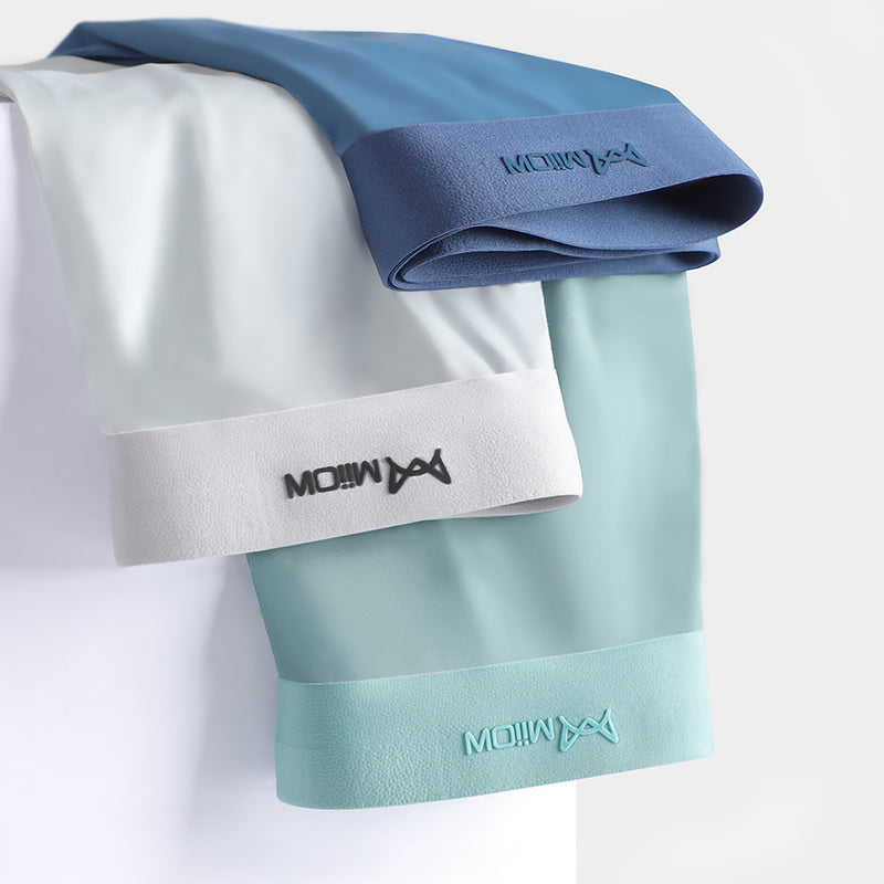 Seamless boxer shorts