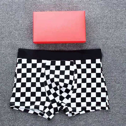 Checkered Men&