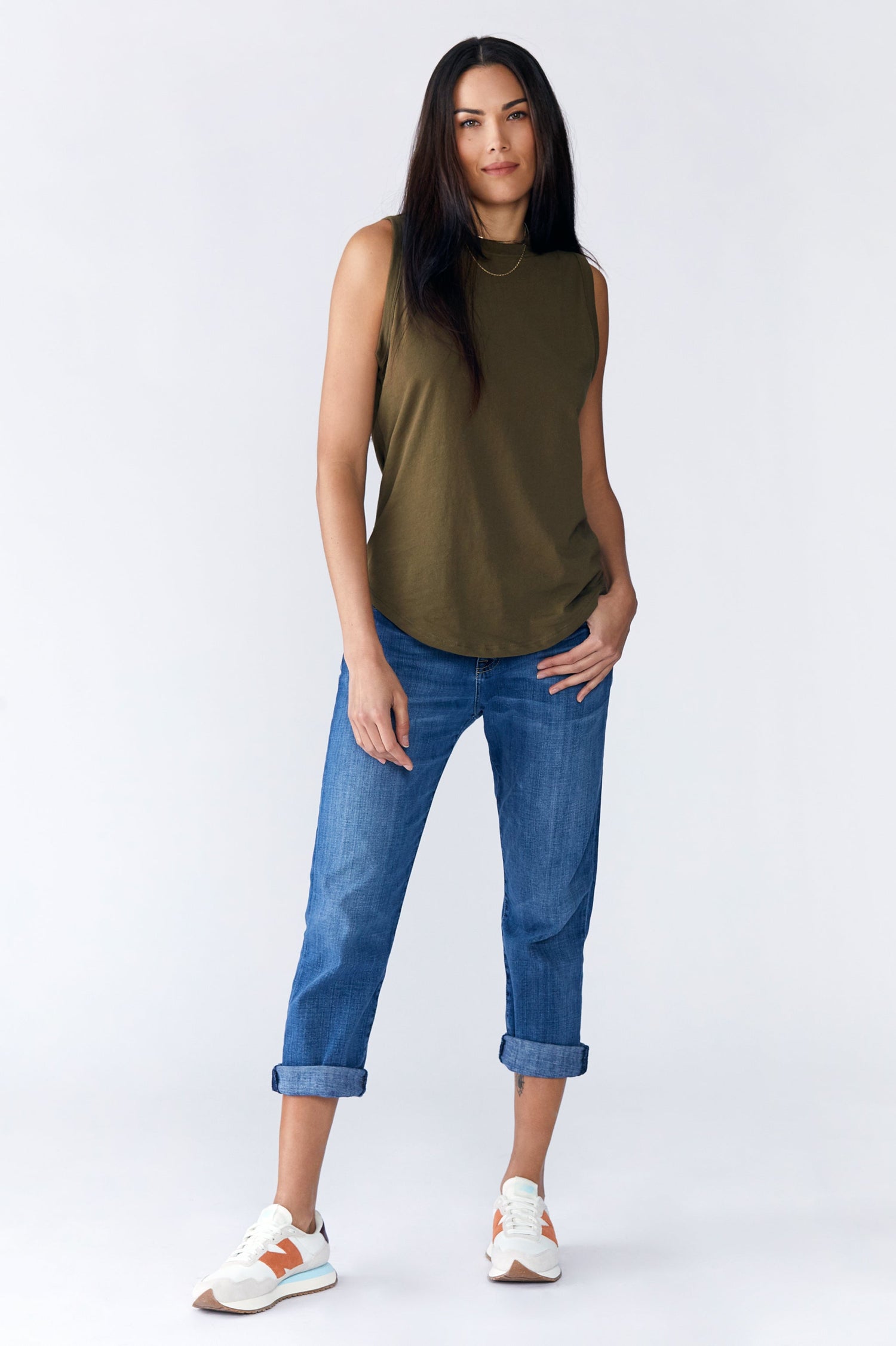 Nina Muscle Tee