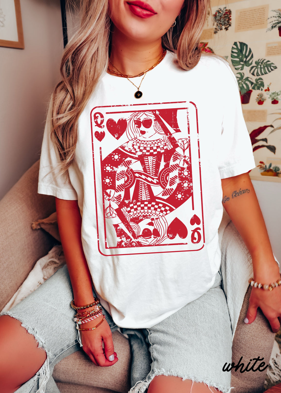 The Queen Tee